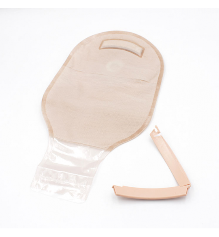 One-Piece Drainable Pouch With Clamp Closure
