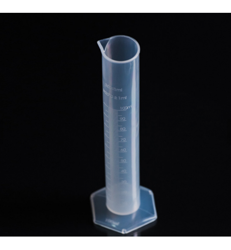 Laboratory function of plastic measuring graduated cylinder